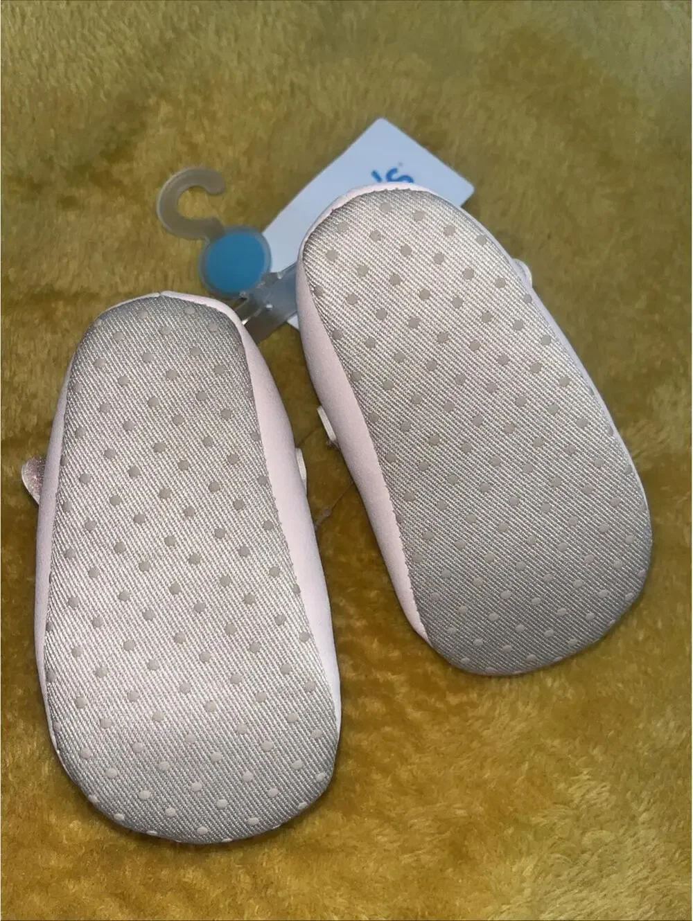 NWT Carters baby girl shoes pink with FLOWER and strap 3/6